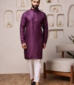 Men wine kurta in cotton blend with sequin pattern work finish