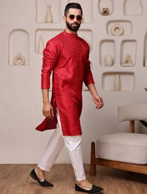 Men red embroidered kurta in cotton blend with sequin accents 4