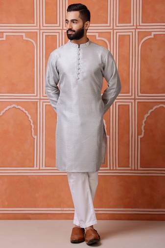 Men grey cotton kurta featuring vertical sequin detail