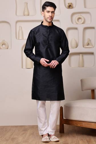 Men black silk blend kurta with textured jacquard pattern finish