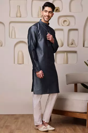 Men steel grey textured kurta in silk blend with ethnic feel