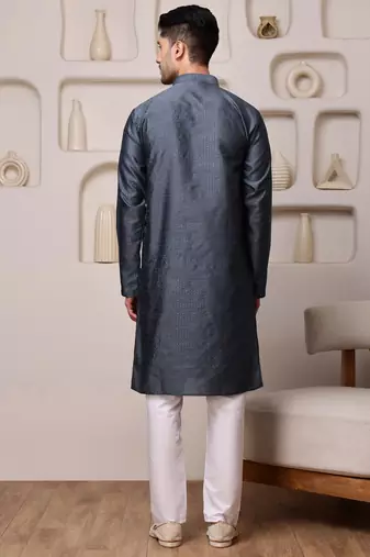 Men steel grey textured kurta in silk blend with ethnic feel