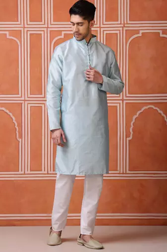 Men midnight blue self-jacquard kurta in silk blend for festive