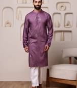 Men wine embroidered viscose blend kurta with thread and mirror