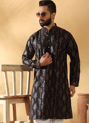 Cotton silk embroidered floral work black kurta 4