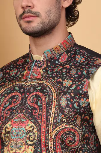 Men silk blend black paisley kashmiri printed nehru jacket