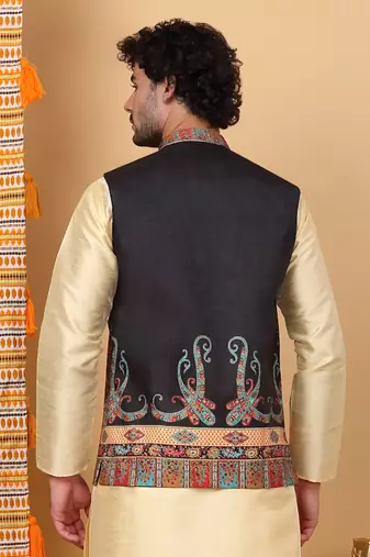 Men silk blend black paisley kashmiri printed nehru jacket