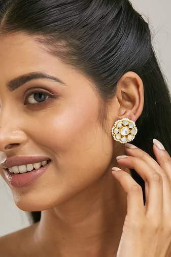 22k gold-plated elegant kundan studded & pearls beaded floral studs