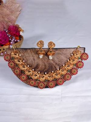 Copper made elegant multicolor kemp peacock necklace set 1