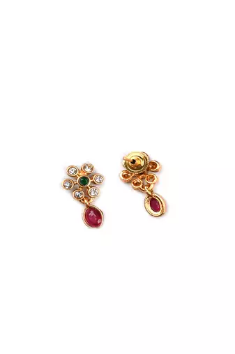 Ruby green kemp studded sleek flower necklace set