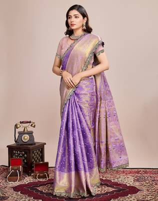 purple kanjivaram silk blend saree with blouse 3