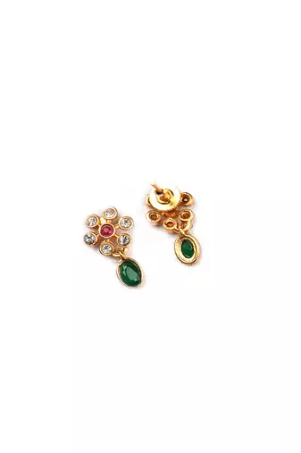Multicolor kemp studded sleek flower necklace set