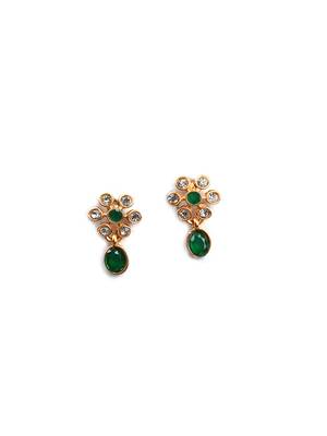Green kemp studded sleek flower necklace set 4