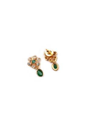 Green kemp studded sleek flower necklace set 5