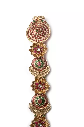 Traditional multicolor pushp jada billai