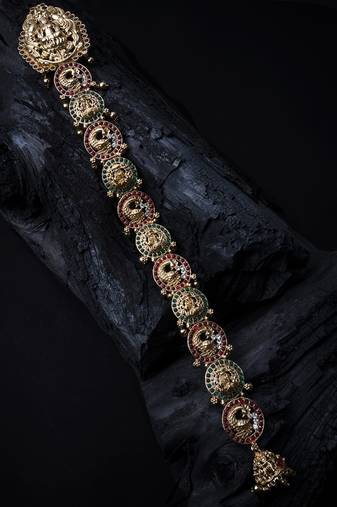 Designer sleek multicolor jada billai