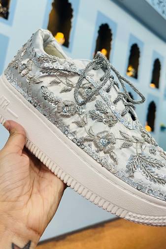 Silver rexxin zari, sippi work sneakers