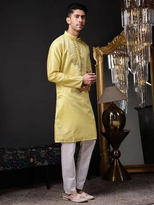 Men yellow jacquard with embroidered silk blend kurta with mirror embellishment 4