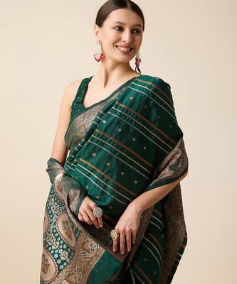 green zari weave jacquard saree 2