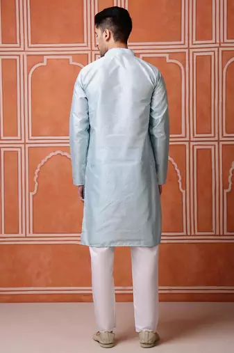 Men midnight blue self-jacquard kurta in silk blend for festive