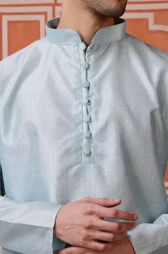 Men midnight blue self-jacquard kurta in silk blend for festive