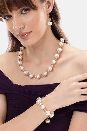 combo of premium quality pearls kundan long necklace mala bracelet jewelry set