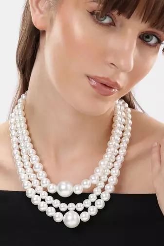 elegant 3 layer white pearl beaded necklace mala