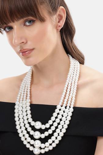 elegant 4 layer white pearl beaded necklace  mala