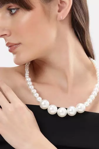 elegant single line white pearl beaded necklace mala