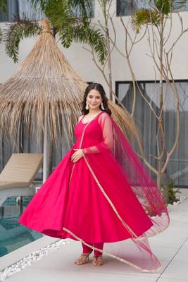 Rani Pink Sleeveless Anarkali Set with Net Dupatta 2