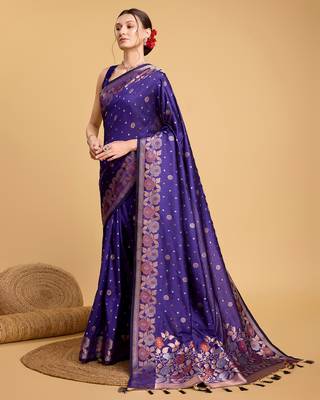 purple jacquard saree with blouse piece 2