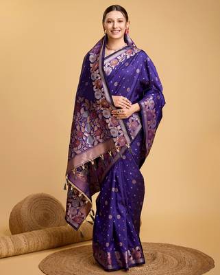 purple jacquard saree with blouse piece 3