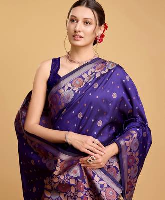 purple jacquard saree with blouse piece 4