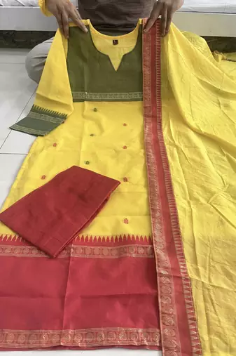 Kanchi Cotton Kurta Set with Zari Dupatta 