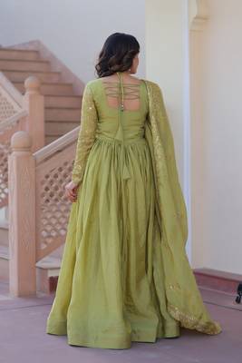 Perrot gold-crush fabric with sequins & multi embroidered work gown dupatta 2