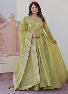 Perrot gold-crush fabric with sequins & multi embroidered work gown dupatta 3