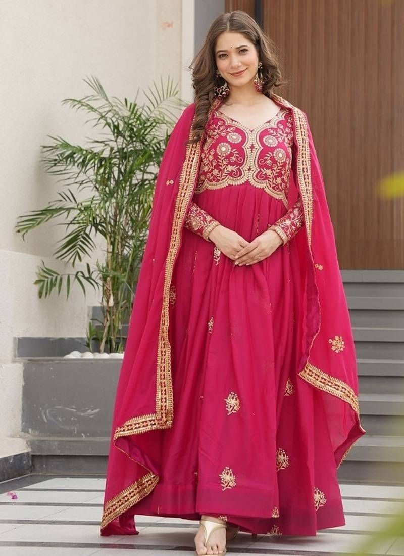Star georgette with embroidered work wedding gown dupatta