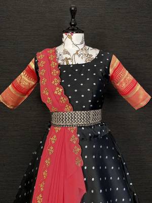 black jacquard zari weaving lehenga set choli with dupatta with dupatta 2