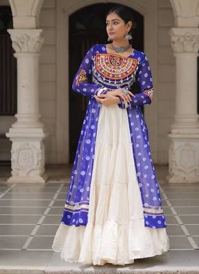white Georgette Print With Embroidery Work Navratri Lehenga choli 4