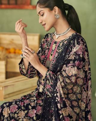 black lawn cotton embroidered dress material 2