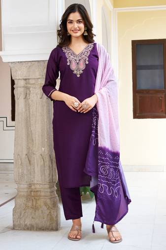 Purple sequnece floral embroidery chanderi silk kurta set with printed dupatta for women