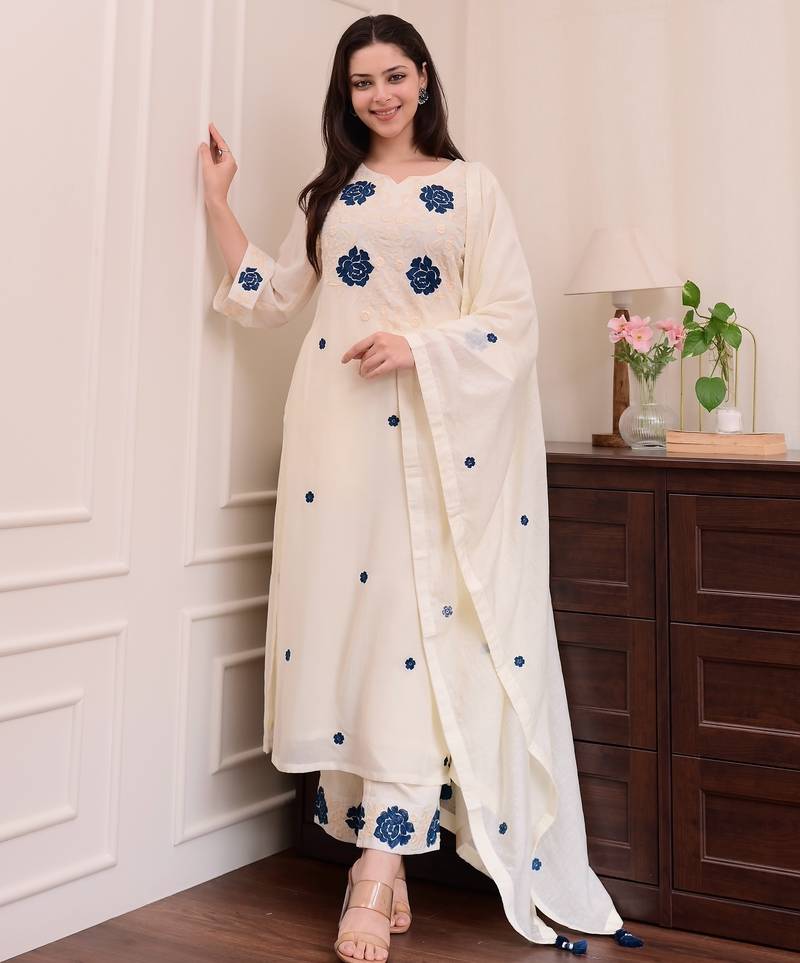 Cream resham floral embroidery rayon kurta set with chanderi dupatta for women