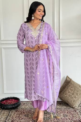 Lavender floral sequence embroidery crepe silk printed kurta set with organza dupatta for women