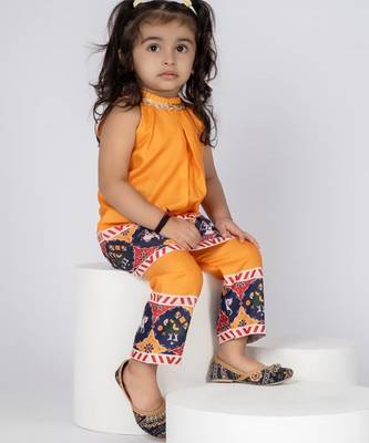 Yellow embroidered cotton kurti pants 1
