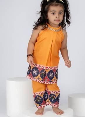 Yellow embroidered cotton kurti pants 3