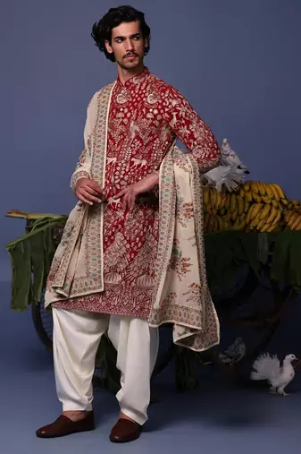 Nazm maroon kurta set