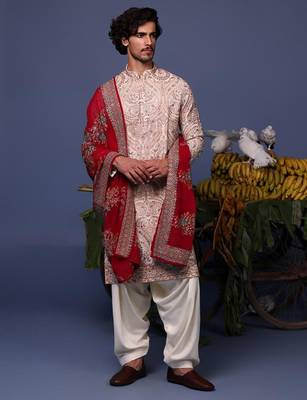 Khusro pink kurta set 1