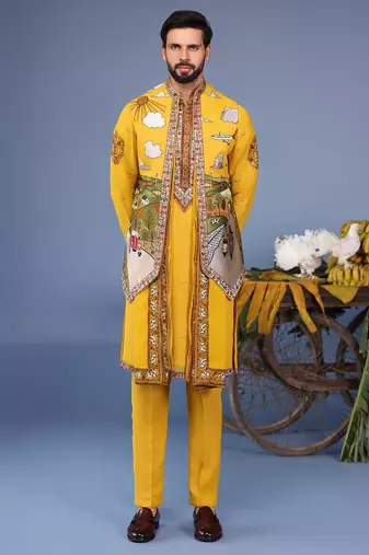 Musafir haldi kurta 1 jacket set