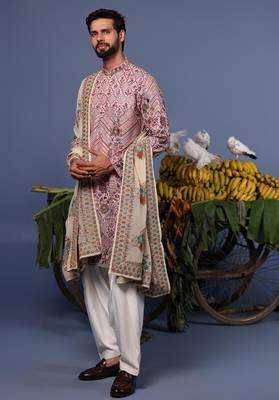 Tapish pink kurta set 4