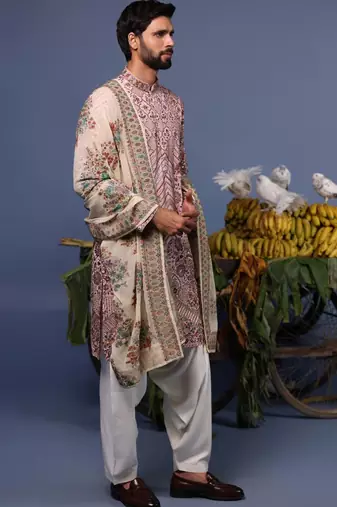 Tapish pink kurta set